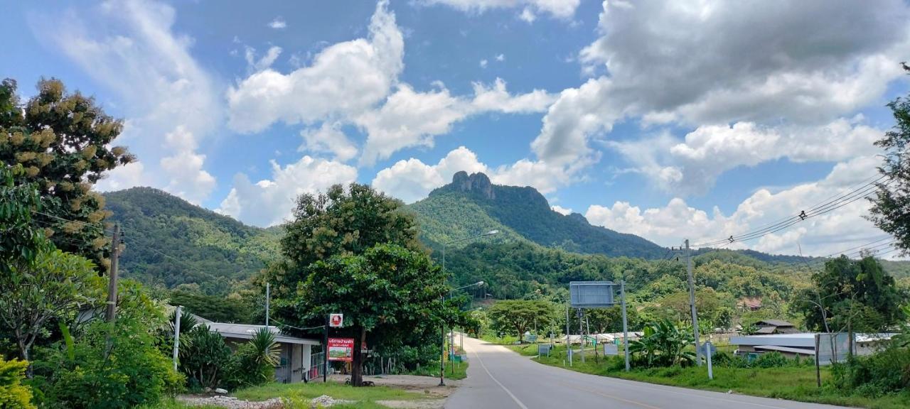 Pimpisa Garden พิมพิศา การ์เด้นท์ Villa Khuang Kom ภายนอก รูปภาพ