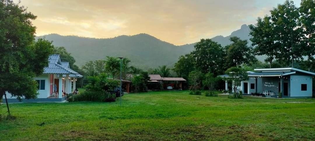 Pimpisa Garden พิมพิศา การ์เด้นท์ Villa Khuang Kom ภายนอก รูปภาพ
