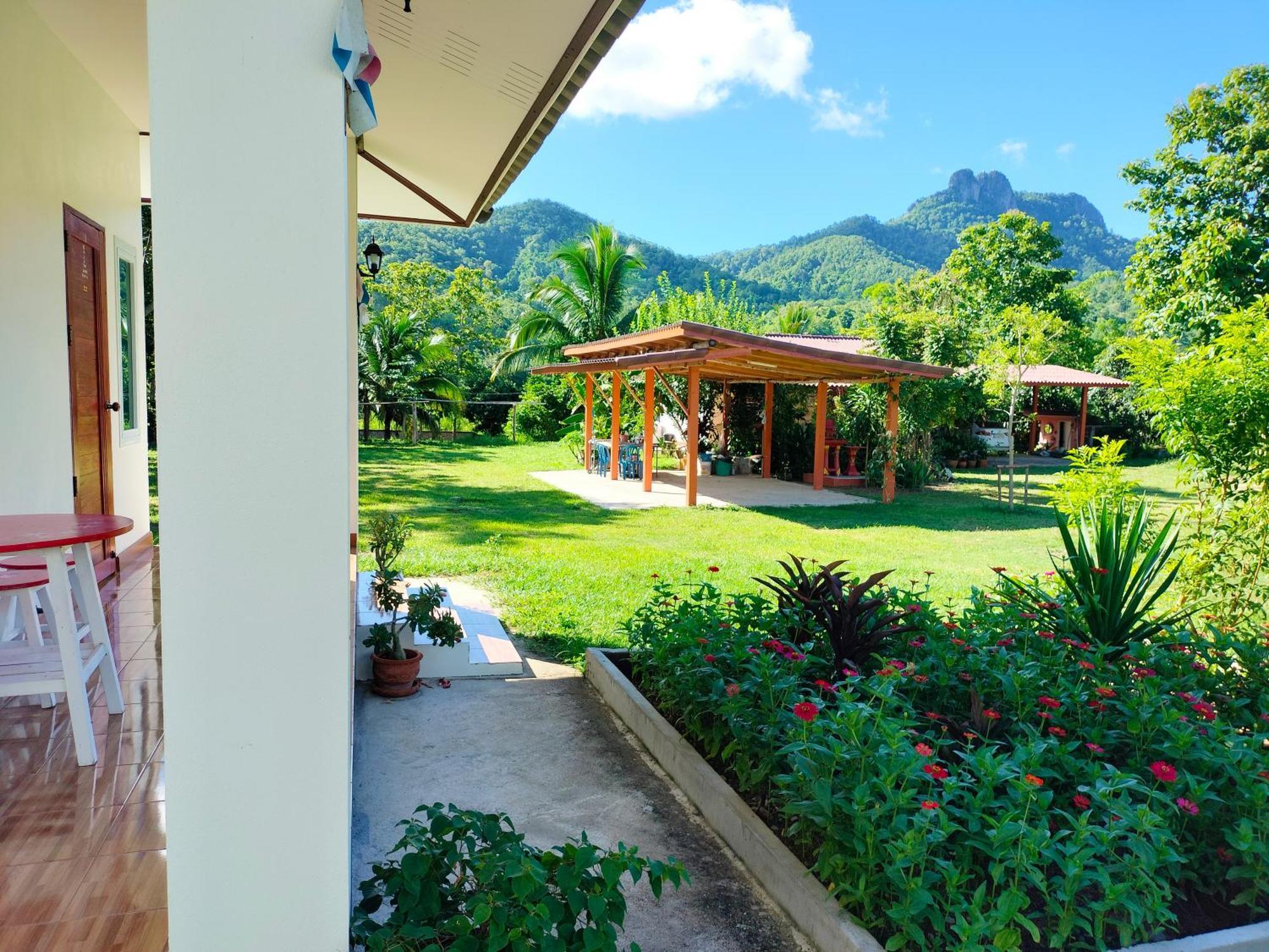 Pimpisa Garden พิมพิศา การ์เด้นท์ Villa Khuang Kom ภายนอก รูปภาพ