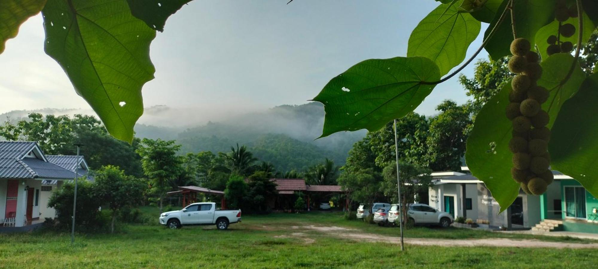 Pimpisa Garden พิมพิศา การ์เด้นท์ Villa Khuang Kom ภายนอก รูปภาพ